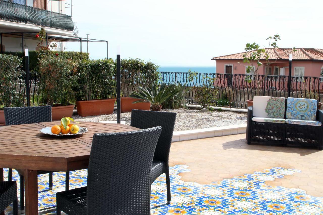 Taonasi Taormina Apartments Exterior photo
