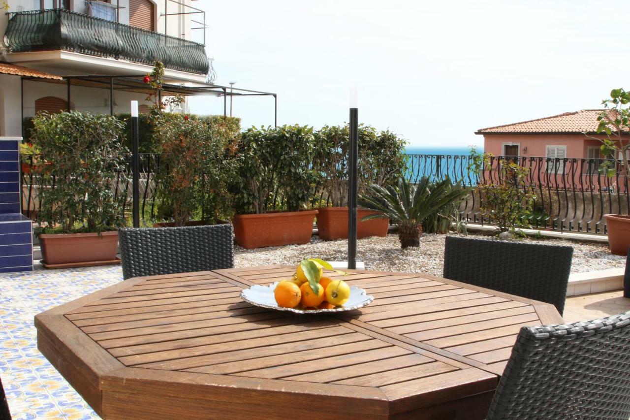 Taonasi Taormina Apartments Exterior photo